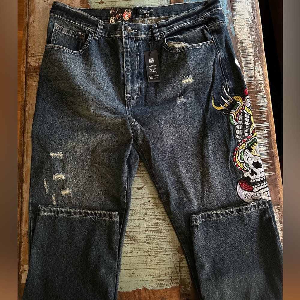 Ed hardy jeans painted and embroidered NWT size 38 slim fit
